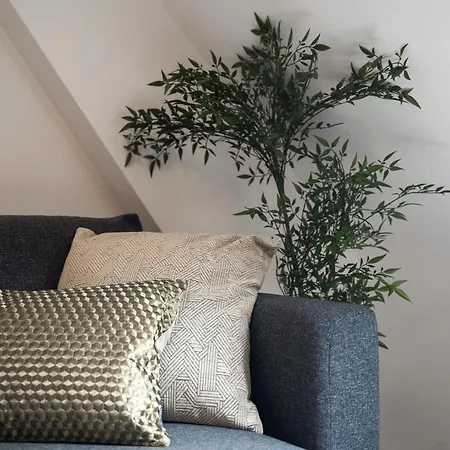 Im Stadtzentrum -junik * Krefeld